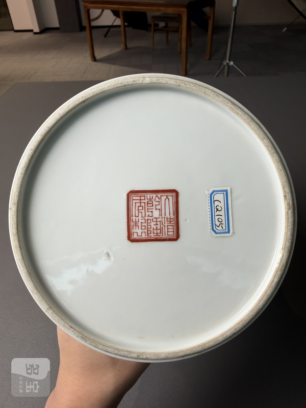 民国 粉彩郭子仪拜寿人物图瓶 - 图11